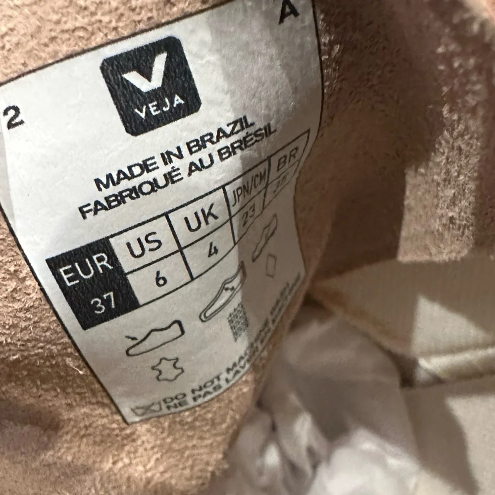 Veja NEARLY NEW V-10 peach multico suede - tan, pink, purple, beige sneaker - 6 - Picture 13 of 16